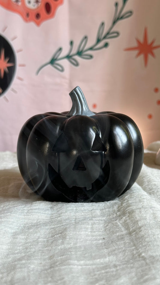 Brucia coni di incenso