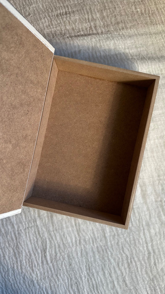 Scatola a forma di libro Luna