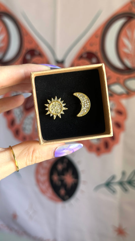 Orecchini a farfalla The Moon meets the Sun