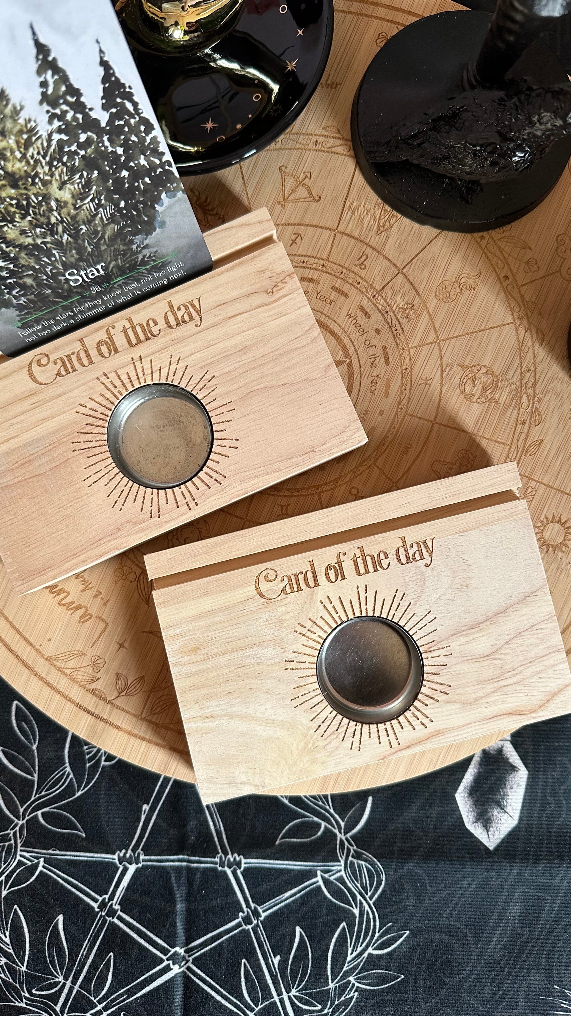 Supporti piccoli per oracoli o tarocchi in legno