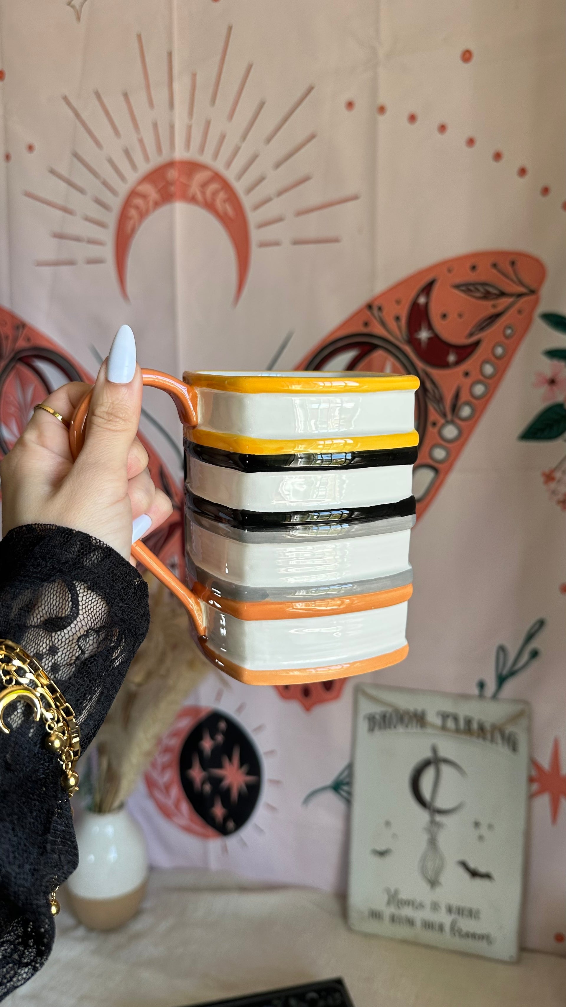 Tazza Haunted Library