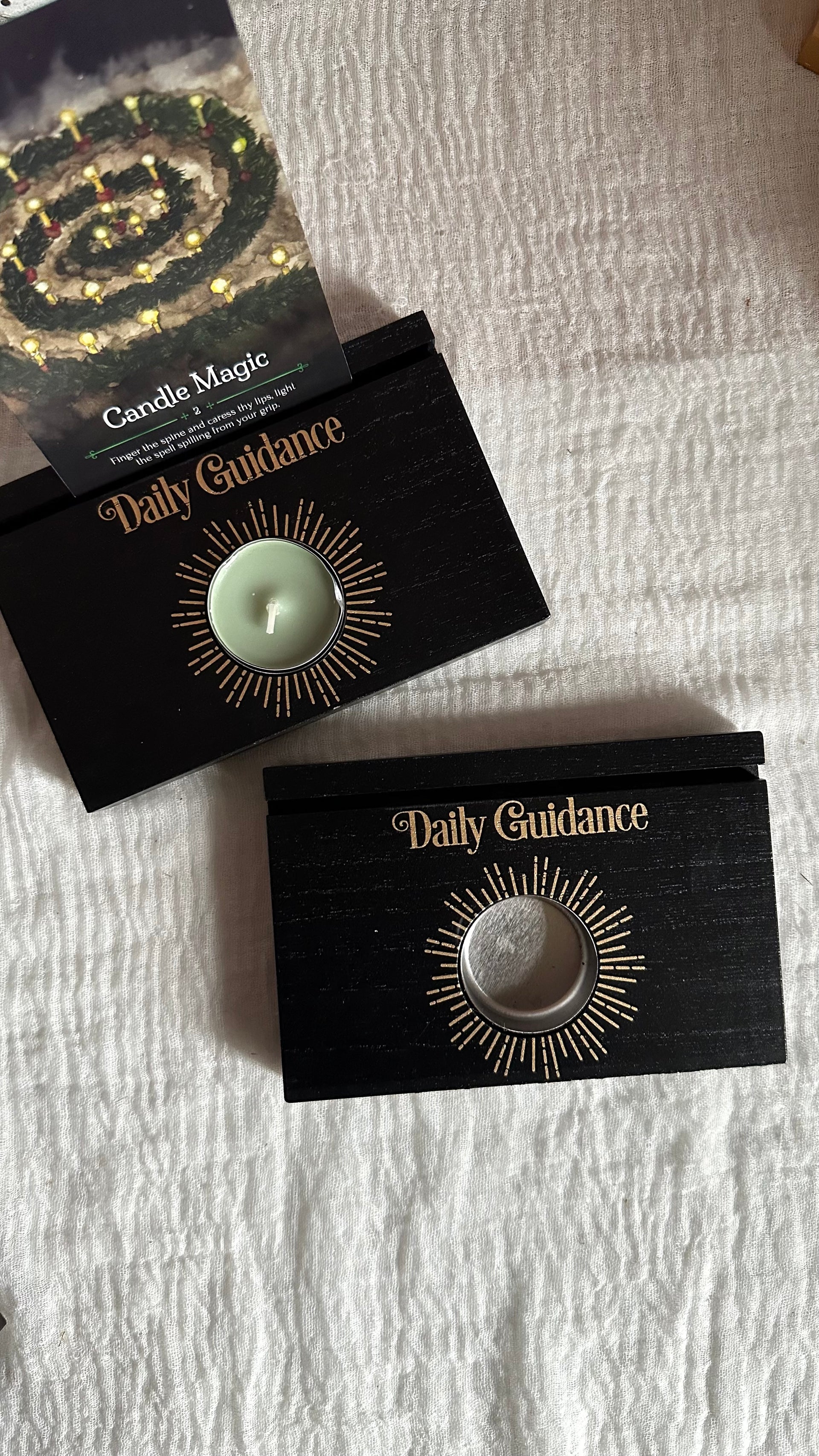 Supporti piccoli per oracoli o tarocchi in legno