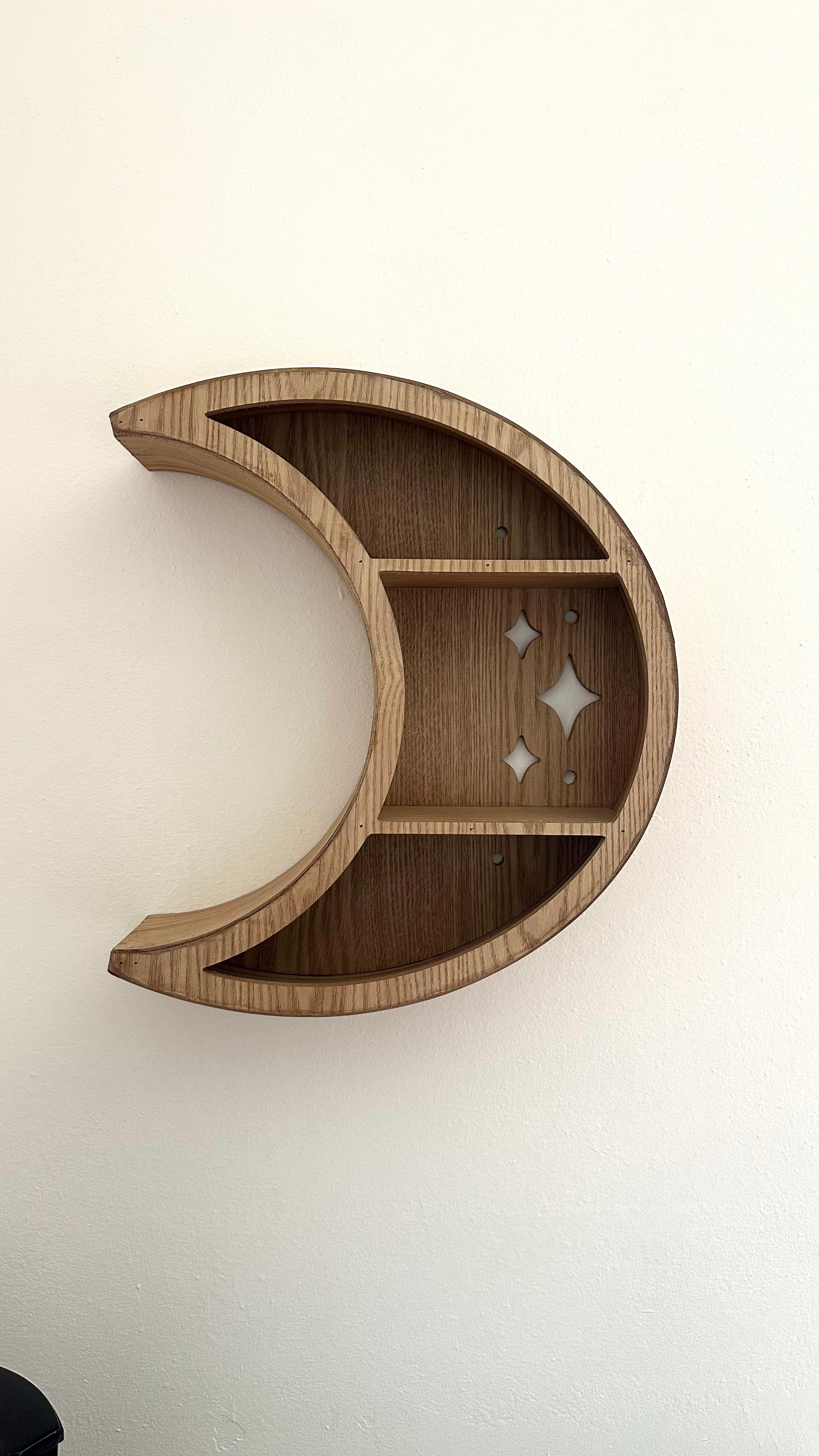 Scaffale in legno mezza luna