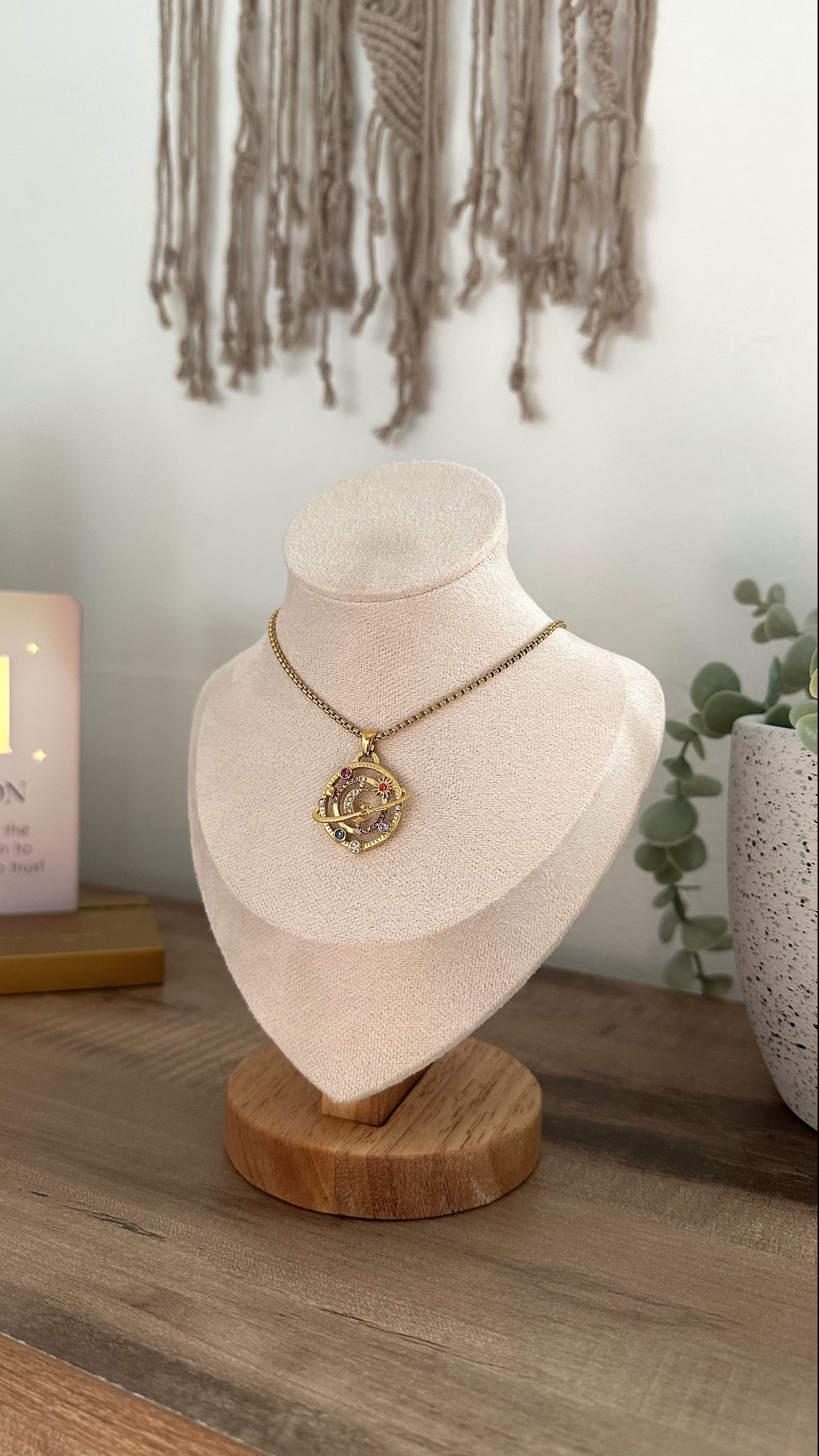 Collana Freja