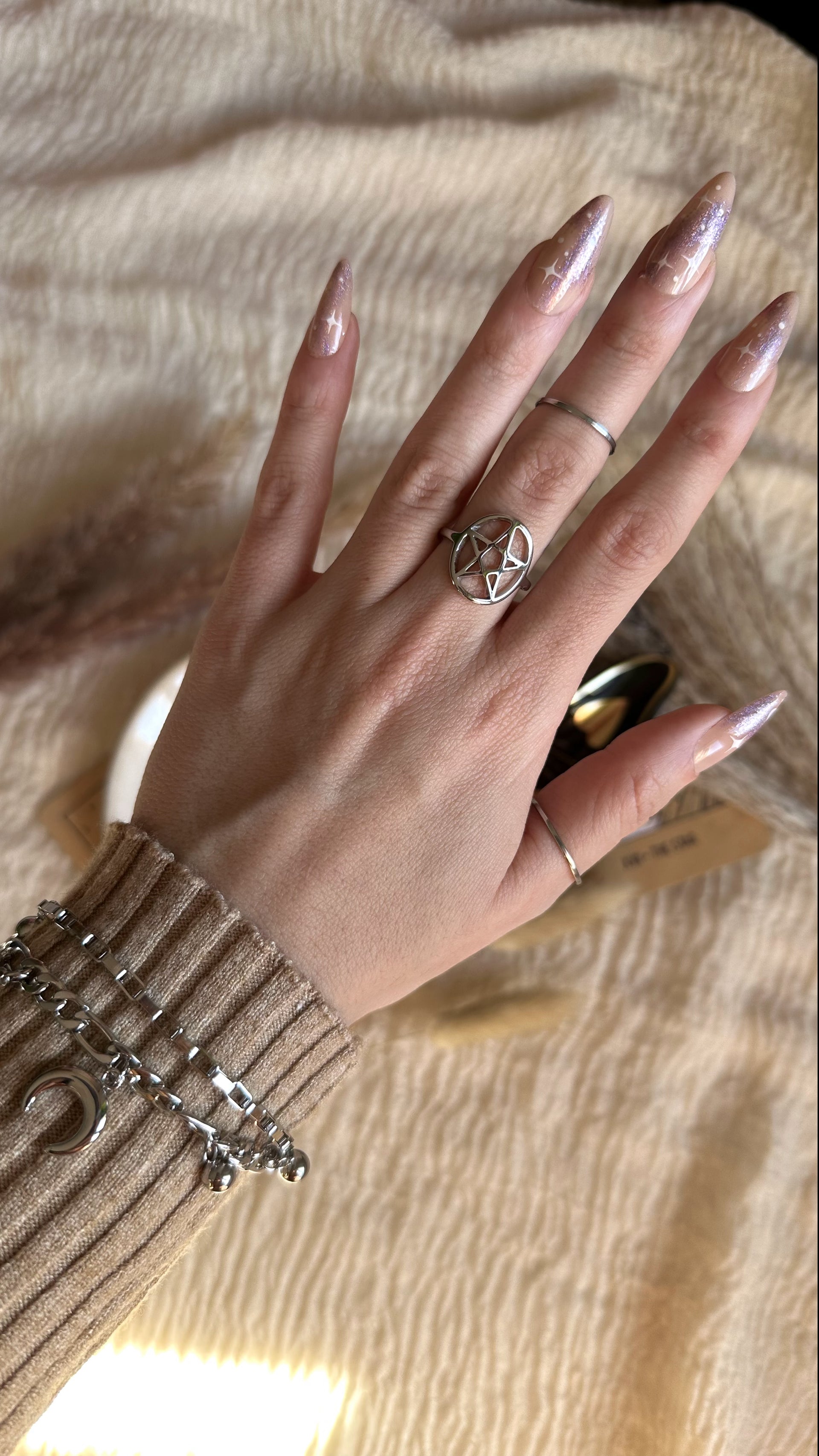 Anello Raven