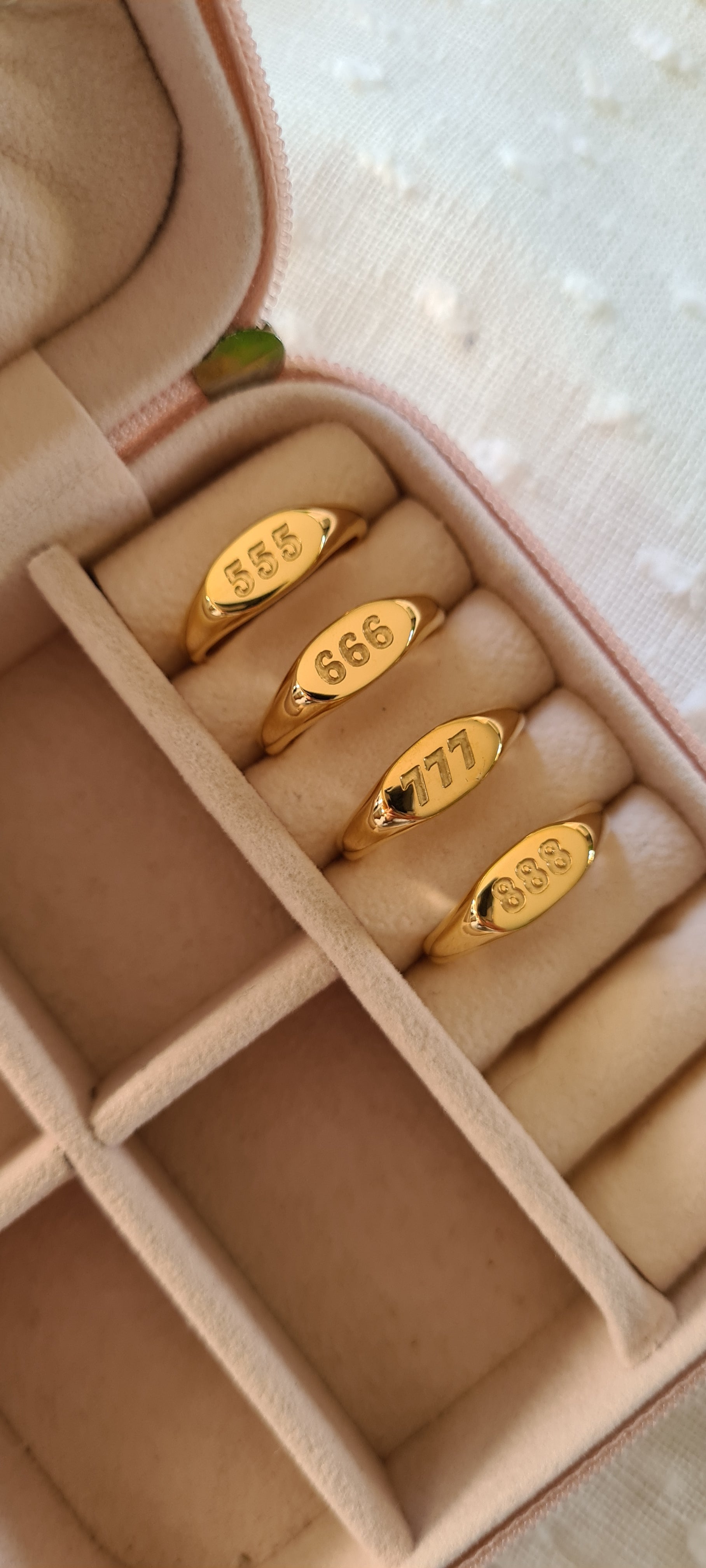 Anello Angie